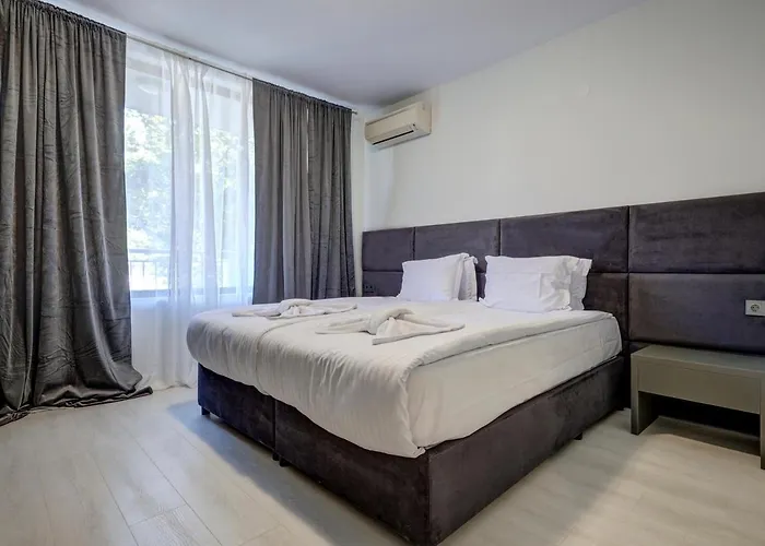 Apartmanhotel Continental 4*