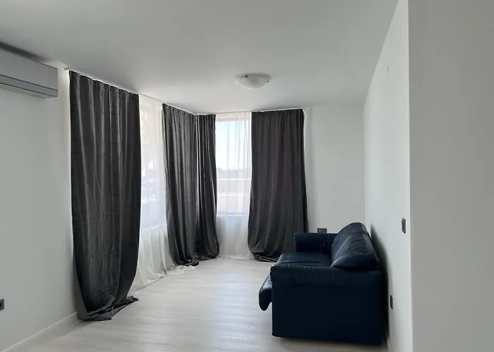 Continental 4* Aranyhomok