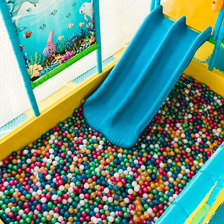 Continental Golden Sands