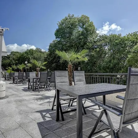 Continental Aparthotel