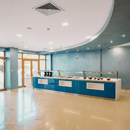 Apartahotel Continental 4*