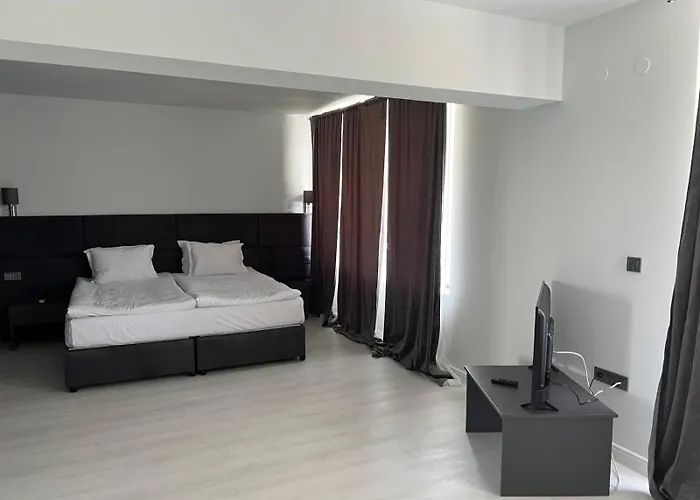 Continental 公寓式酒店 4*