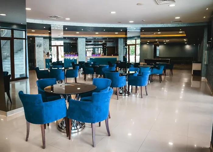 Continental 公寓式酒店 4*